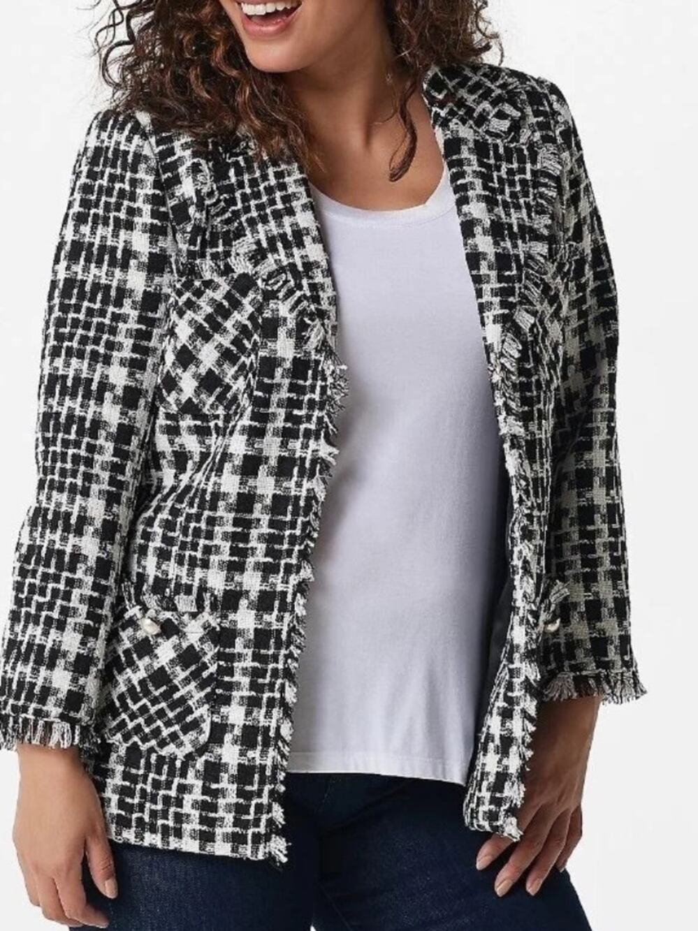Dennis Basso NWOT Women Tweed
Blazer style Jacket with Frayed Lapel Size 6